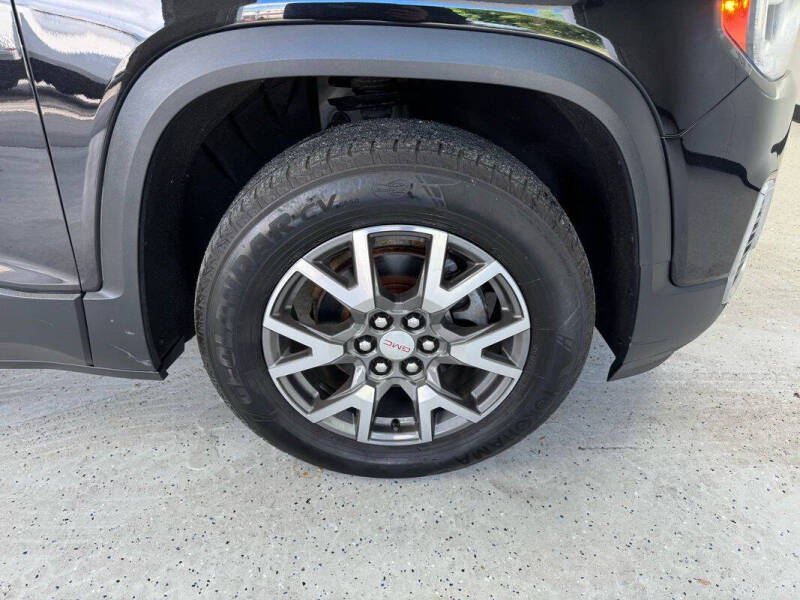2020 GMC Acadia SLE