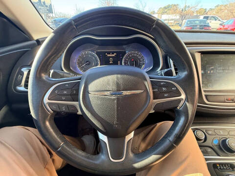 2017 Chrysler 200 Limited Platinum