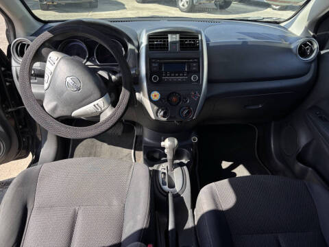 2017 Nissan Versa 1.6 SV