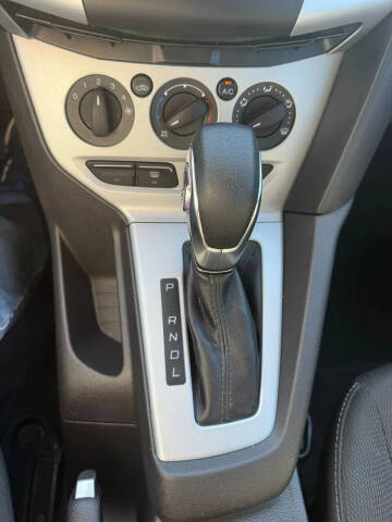 2013 Ford Focus SE