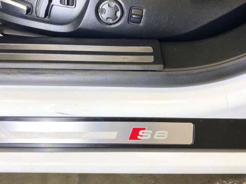 2008 Audi S8 quattro