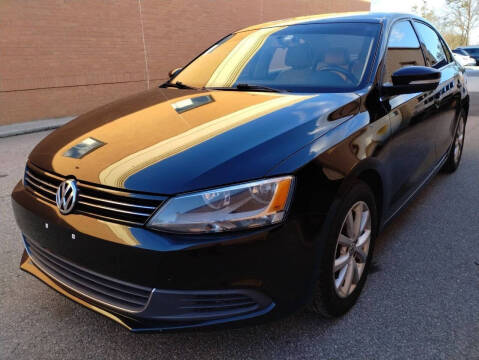 2014 Volkswagen Jetta for sale at MULTI GROUP AUTOMOTIVE in Doraville GA