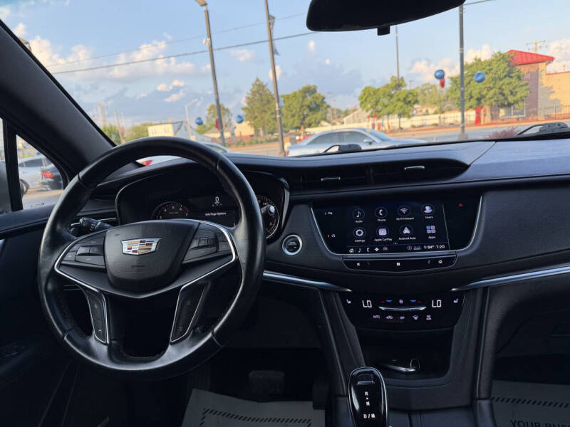 2020 Cadillac XT5 Luxury