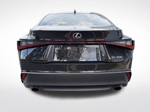 2022 Lexus IS 300