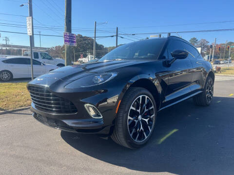 2021 Aston Martin DBX