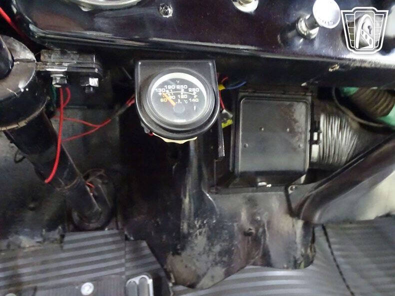 1952 International I-110