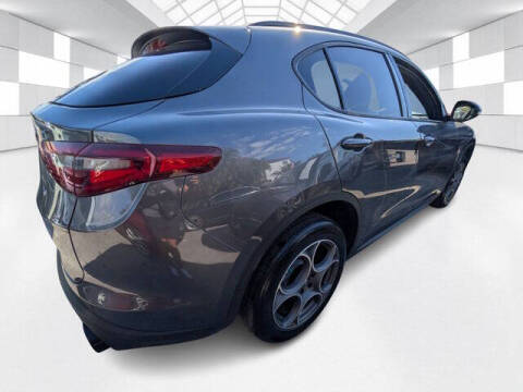 2023 Alfa Romeo Stelvio Sprint