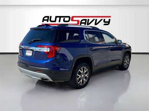 2023 GMC Acadia SLT