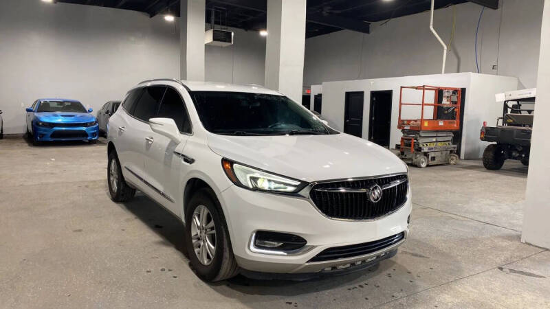 2020 Buick Enclave Essence