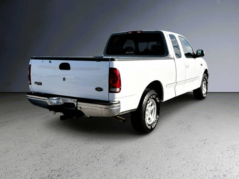 1998 Ford F-150 XLT