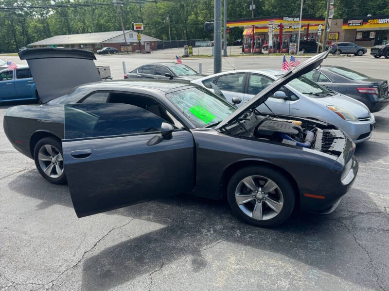 2019 Dodge Challenger SXT