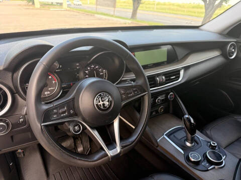 2018 Alfa Romeo Stelvio Ti