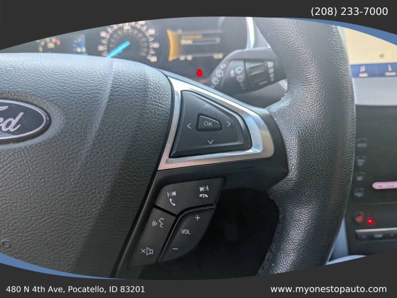 2020 Ford Edge Titanium