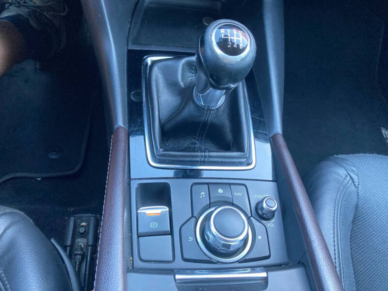 2017 Mazda MAZDA3 Grand Touring