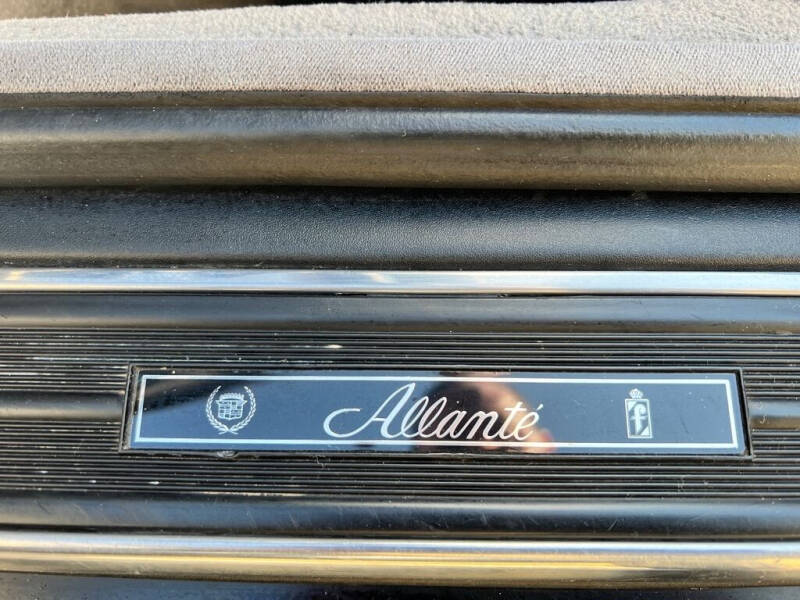 1990 Cadillac Allante