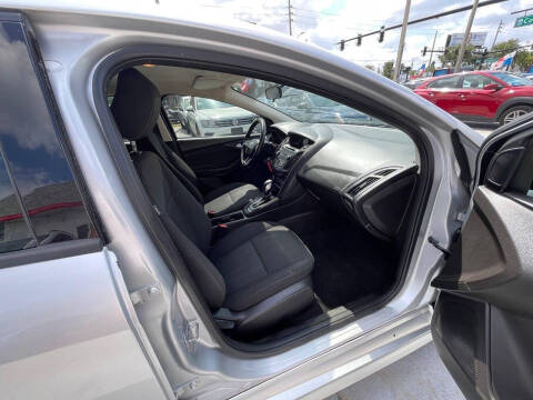 2016 Ford Focus SE