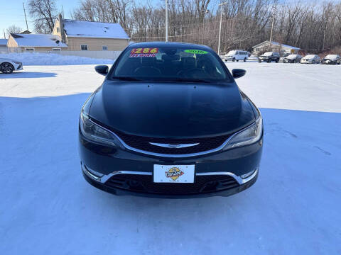 2016 Chrysler 200 C