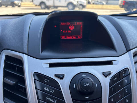 2013 Ford Fiesta SE