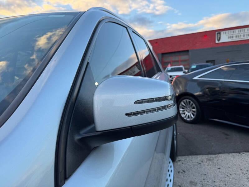 2012 Mercedes-Benz M-Class ML 550