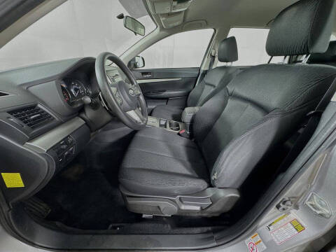 2010 Subaru Outback 2.5i