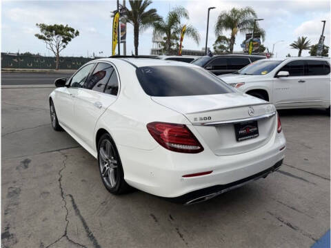 2019 Mercedes-Benz E-Class E 300