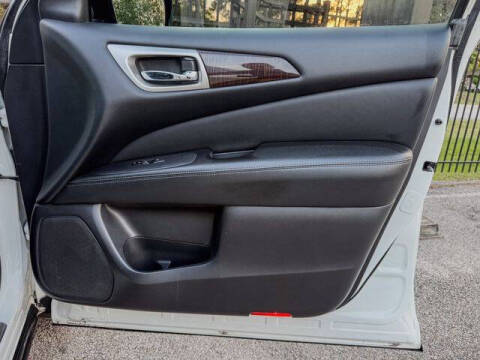 2013 Nissan Pathfinder Platinum