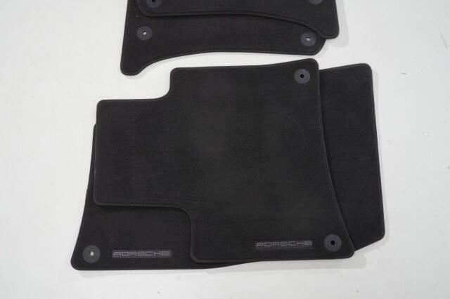 2017 Porsche Cayenne Turbo