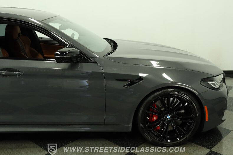 2022 BMW M5