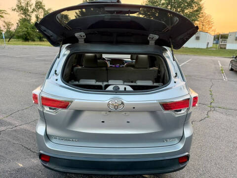 2015 Toyota Highlander