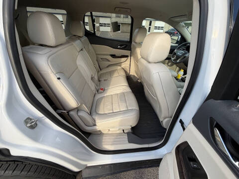 2020 GMC Acadia Denali