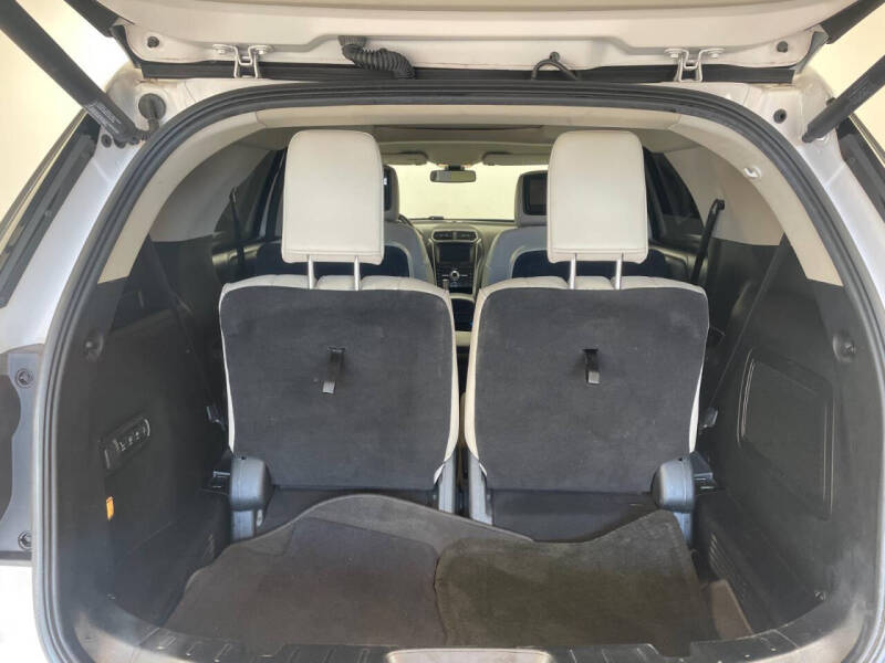 2019 Ford Explorer Platinum