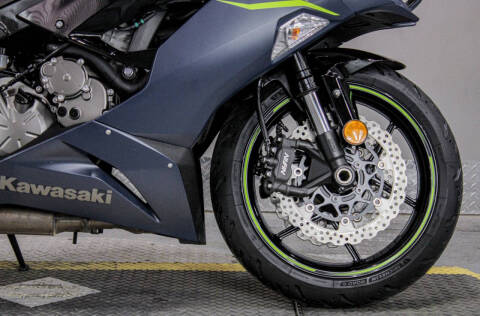 2023 Kawasaki Ninja ZX-6R