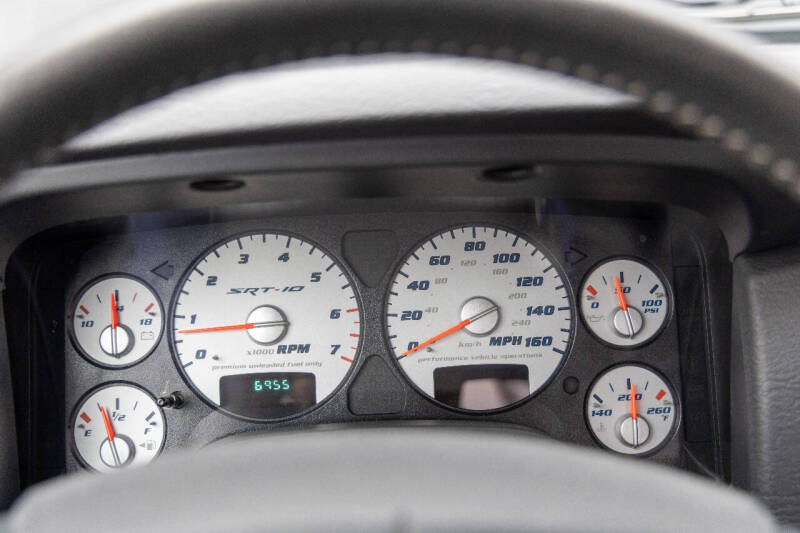 2004 Dodge Ram 1500 SRT-10