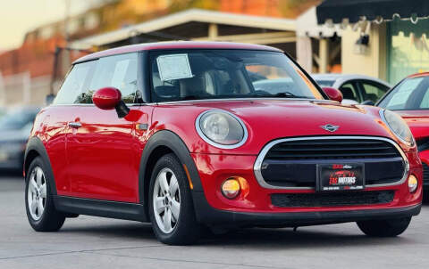2019 MINI Hardtop 2 Door Cooper