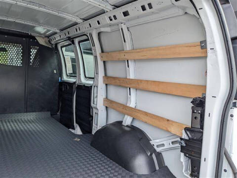 2024 GMC Savana 2500