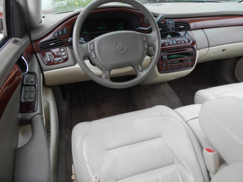 2002 Cadillac DeVille