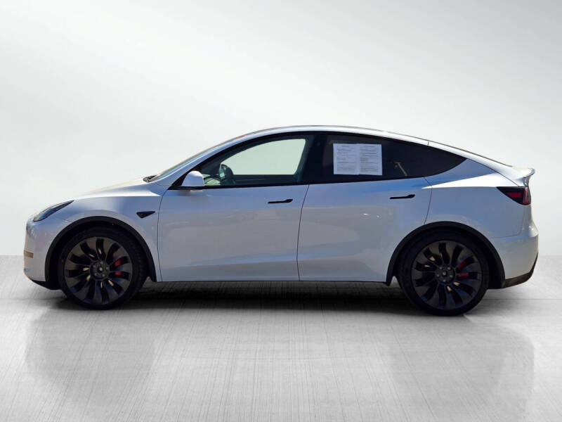 2023 Tesla Model Y Performance