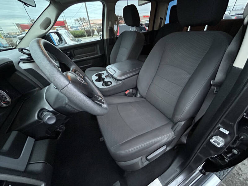 2019 RAM 1500 Classic Tradesman