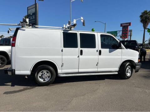 2020 Chevrolet Express 2500