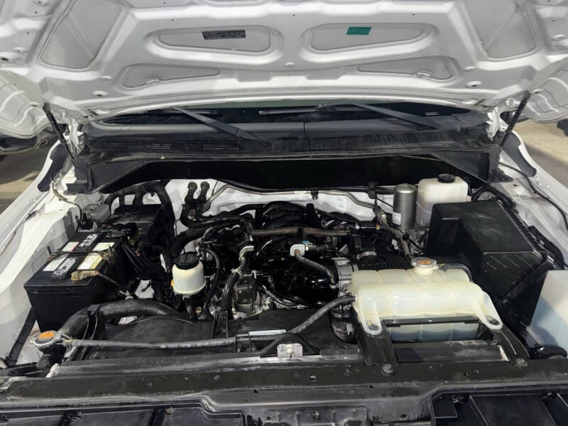 2019 Nissan NV 2500 HD SV