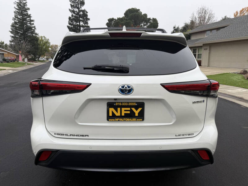 2020 Toyota Highlander Hybrid Limited