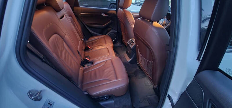 2016 Audi Q5 2.0T quattro Premium Plus