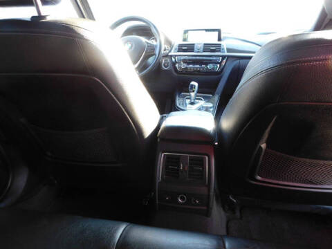 2017 BMW 3 Series 330e iPerformance