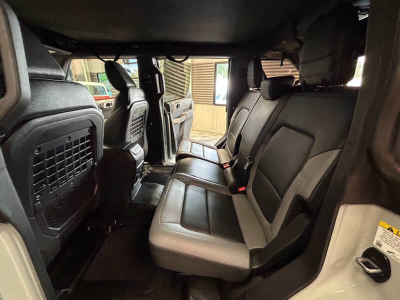 2022 Ford Bronco Black Diamond