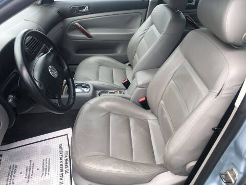 2004 Volkswagen Passat GLX 4Motion