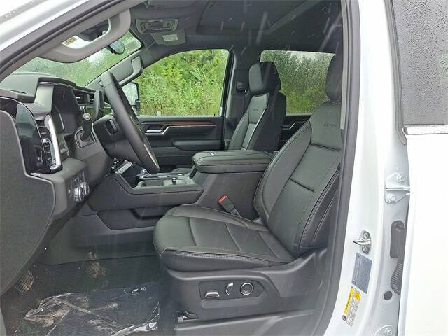 2025 GMC Sierra 2500HD