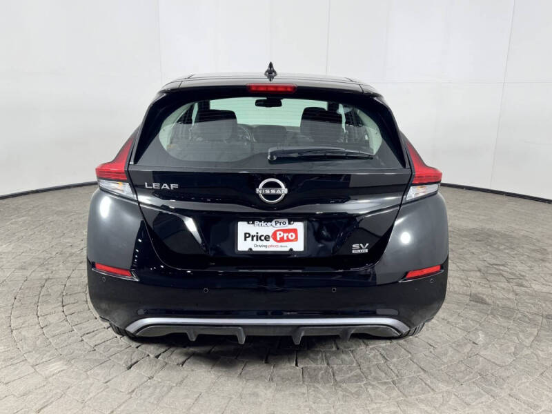 2025 Nissan LEAF SV PLUS