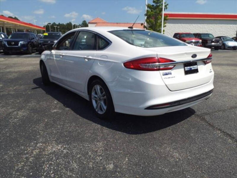 2018 Ford Fusion SE
