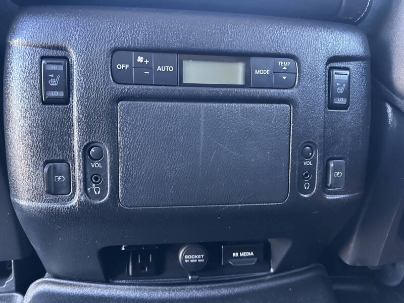 2018 Nissan Armada Platinum