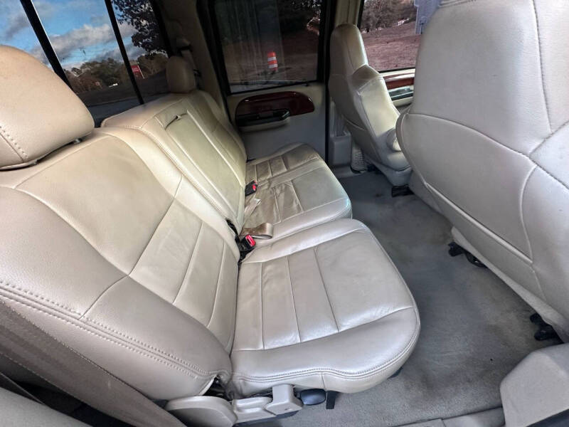 2005 Ford F-350 Super Duty Lariat